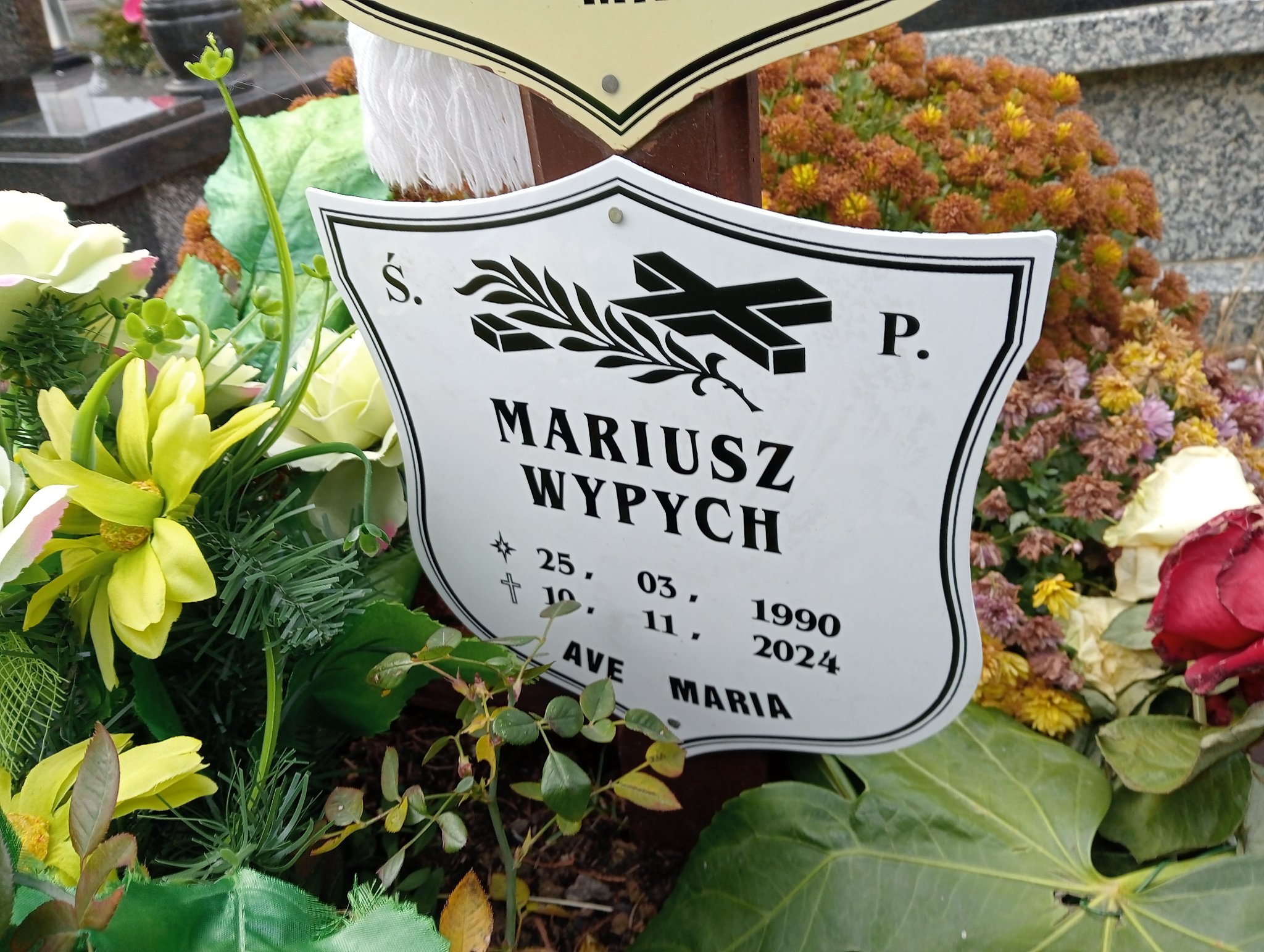 Jacek Wypych 1967 Bielawa - Grobonet - Wyszukiwarka osób pochowanych