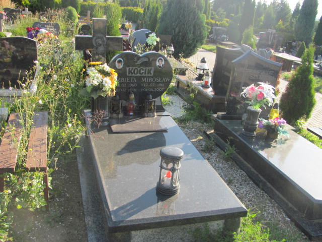 Grób Mirosław Kocik