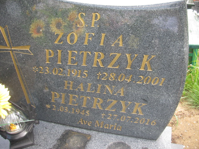 Jolanta Pietrzyk 1979 Bielawa - Grobonet - Wyszukiwarka osób pochowanych