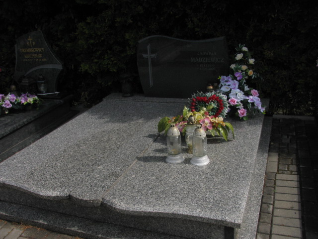 Grób Jadwiga Madziewicz