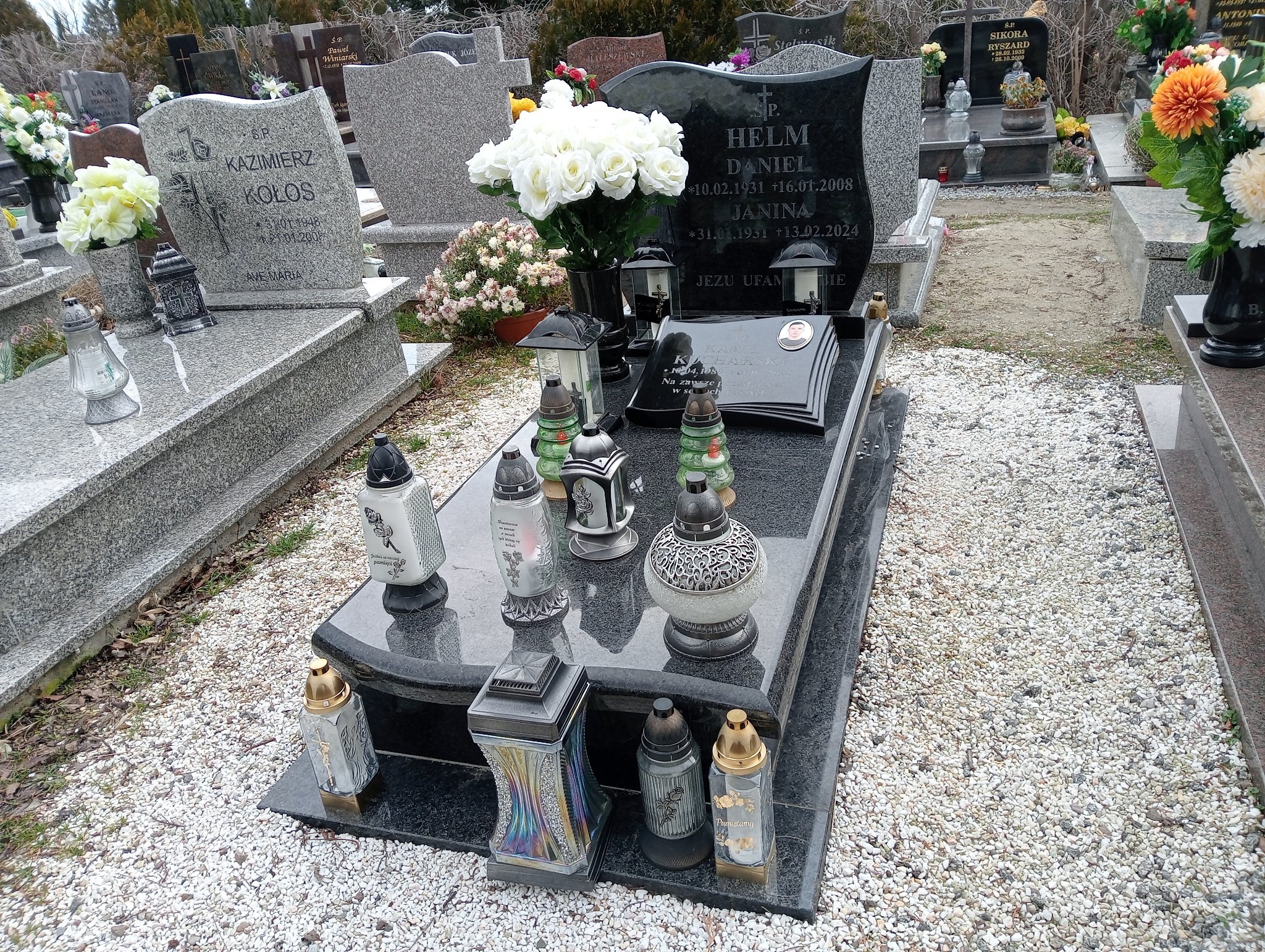 Grób Janina Helm