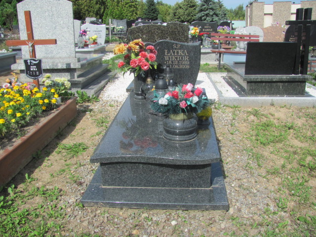 Grób Wiktor Łatka
