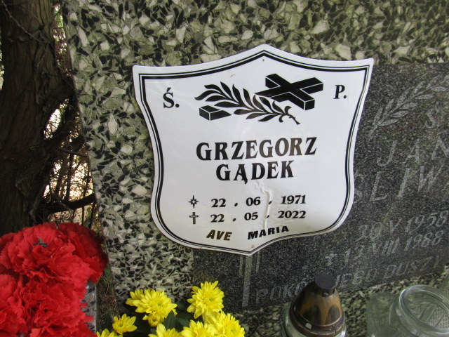 Grzegorz Gądek 1971 Bielawa - Grobonet - Wyszukiwarka osób pochowanych