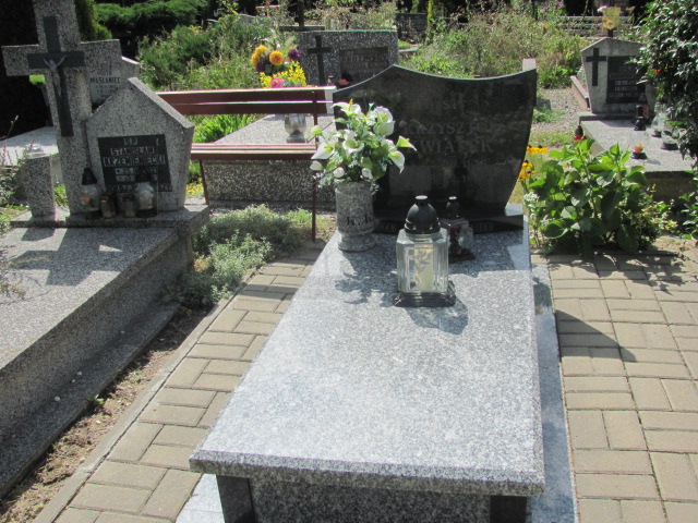 Grób KRZYSZTOF KWIATEK