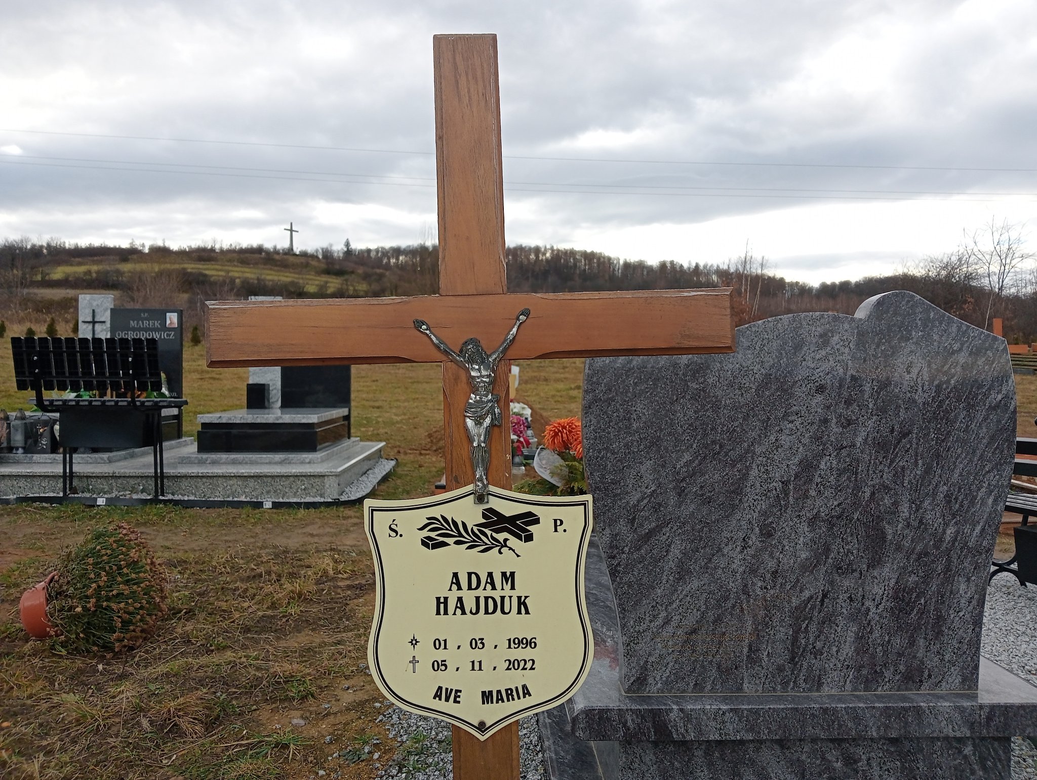 Adam Hajduk 1996 Bielawa - Grobonet - Wyszukiwarka osób pochowanych